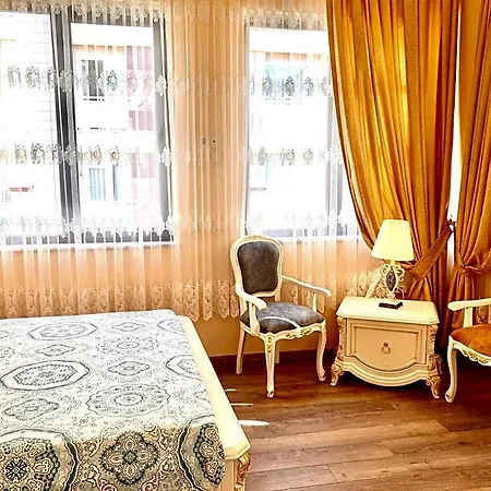 Fatma Sultan Oldtown & Restaurant ホテル