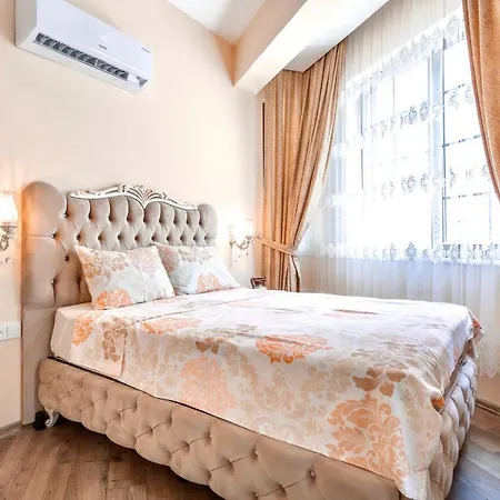 Fatma Sultan Oldtown & Restaurant ,100mb Fast Internet Hotel Antalya